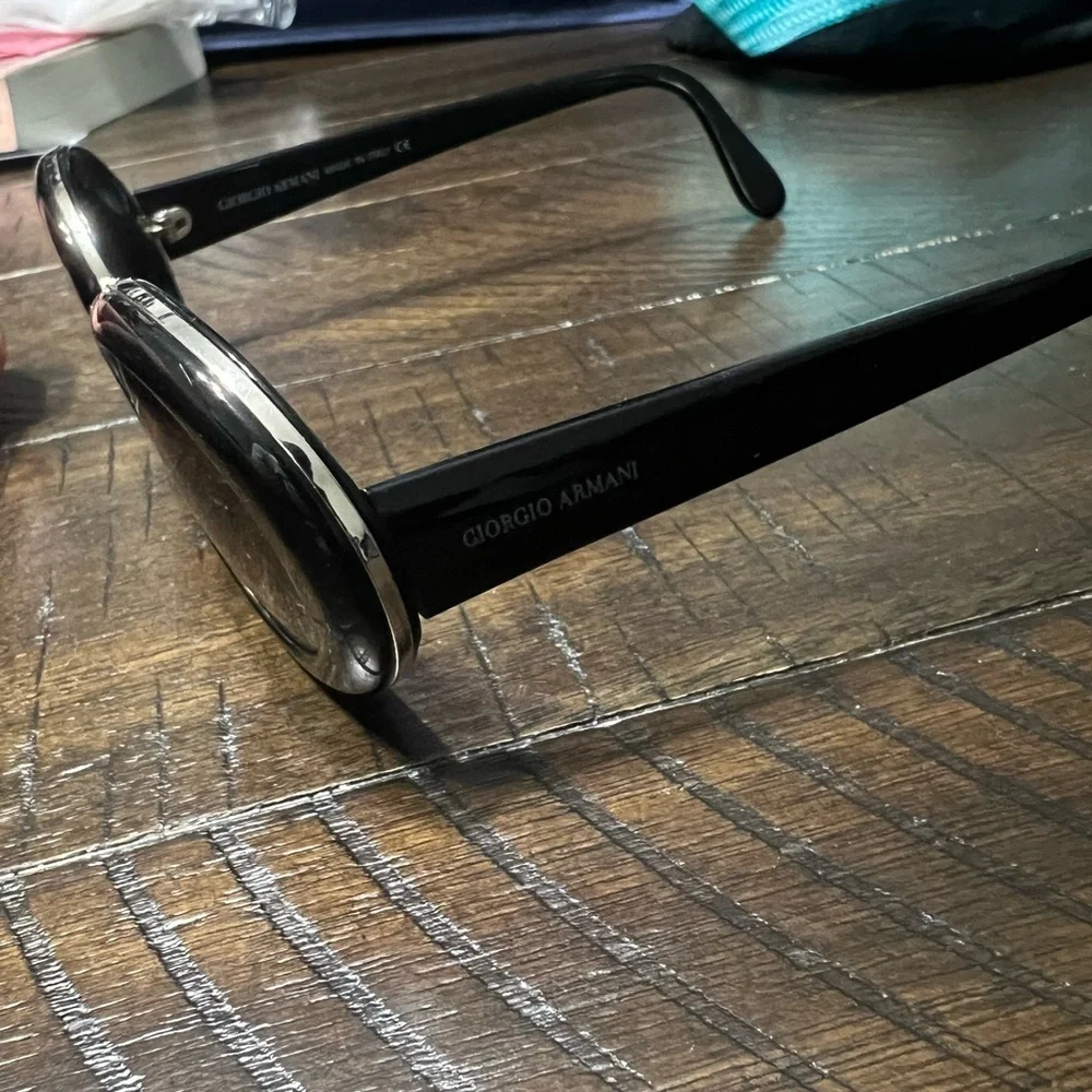 Vintage Giorgio Armani Black Sunglasses - Picture 3 of 8